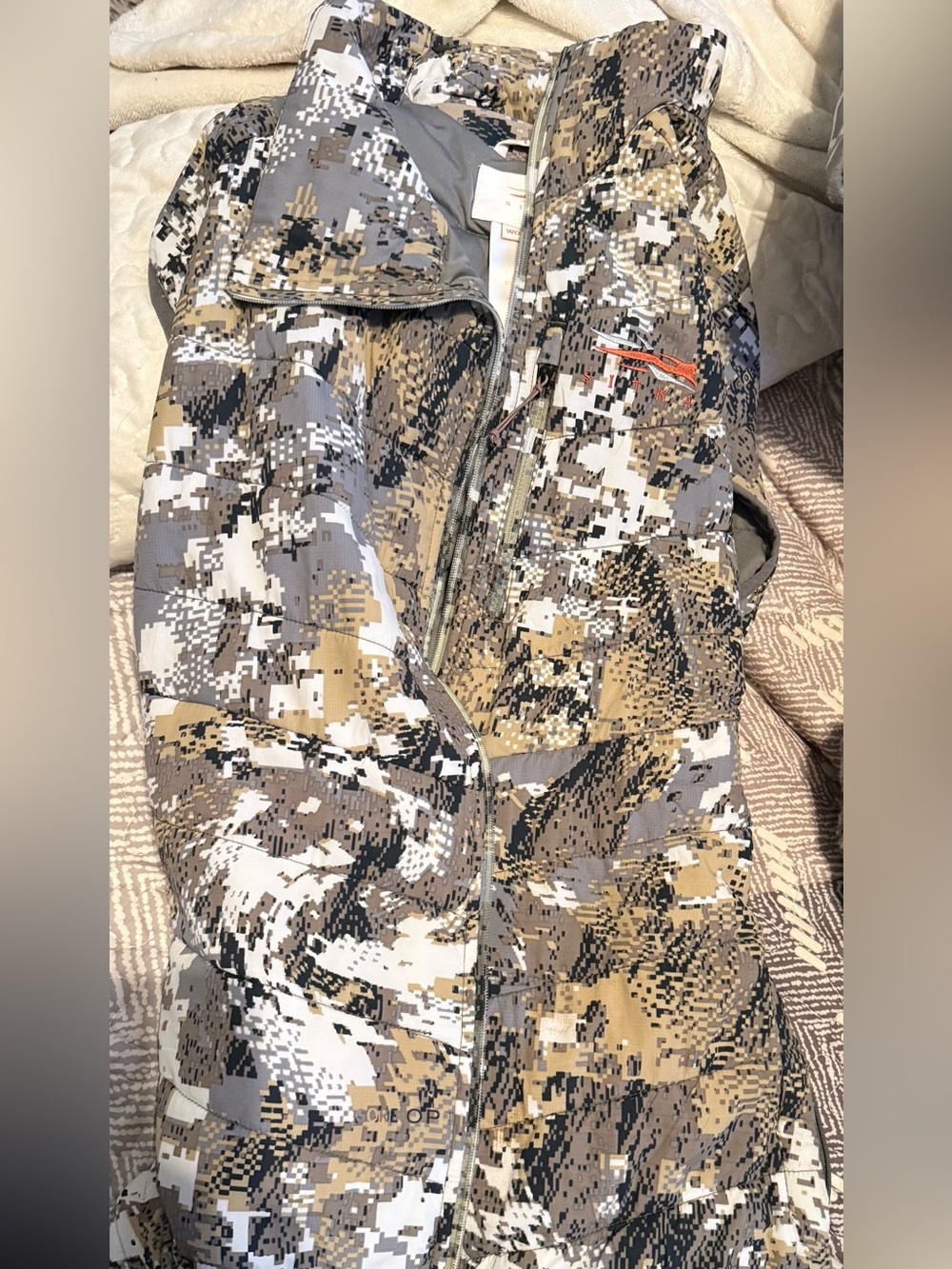 Women’s Sitka Celsius Mid Vest 2XL - Picture 2 of 5